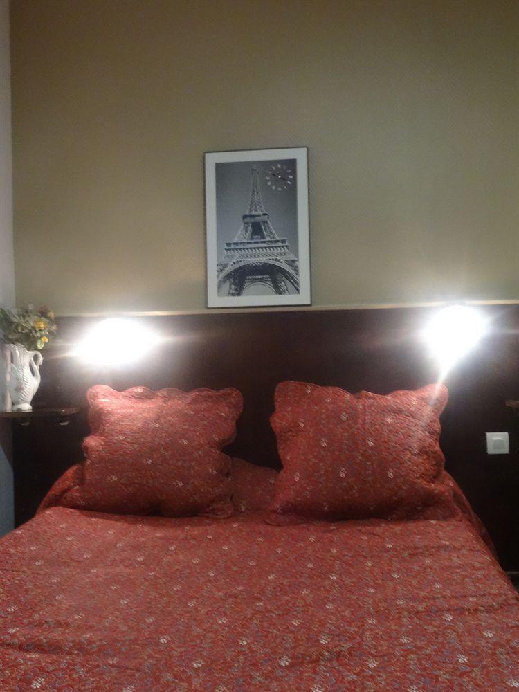 Hotel Ermitage Paris Exterior foto A room at the hotel